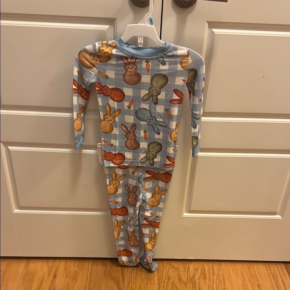 Cute Bunny Print Pajama Set